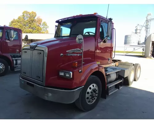 WESTERN STAR 4800 WHOLE TRUCK FOR RESALE