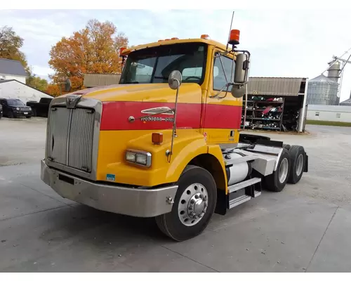 WESTERN STAR 4800 WHOLE TRUCK FOR RESALE