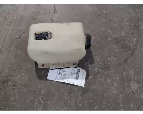 WESTERN STAR 4800 WINDSHIELD WASHER RESERVOIR