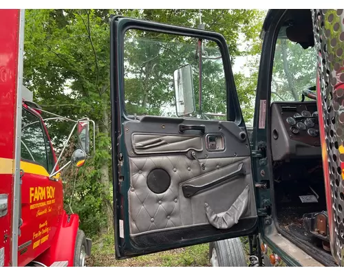 WESTERN STAR 4900 EX Door Assembly, Front