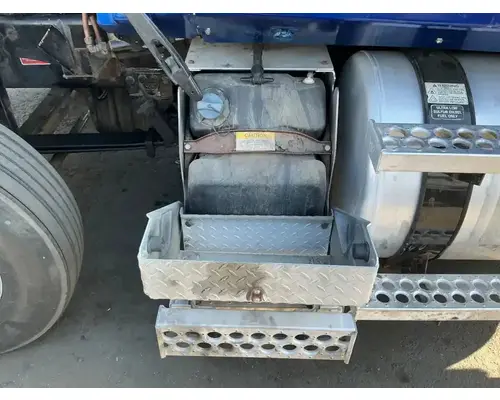 WESTERN STAR 4900 FA DEF Tank