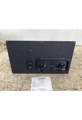 WESTERN STAR 4900 FA Sleeper Control Panel