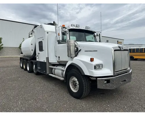 WESTERN STAR 4900 Hydrovac Rebuilders