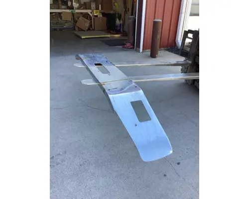 WESTERN STAR 4900 SB BUMPER-COMPLETE