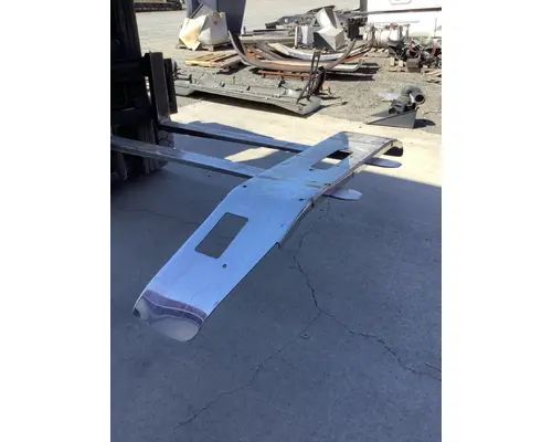 WESTERN STAR 4900 SB BUMPER-COMPLETE