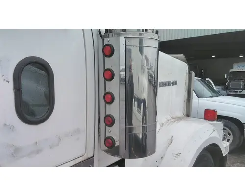 WESTERN STAR 4900EX AIR CLEANER