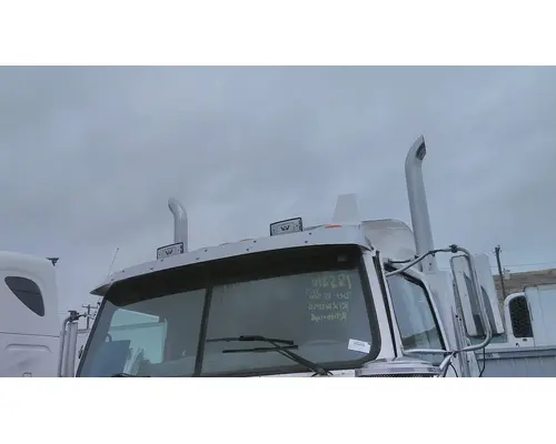 WESTERN STAR 4900EX CAB CLIP