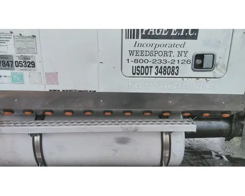 WESTERN STAR 4900EX CAB SKIRT FILLER PANEL