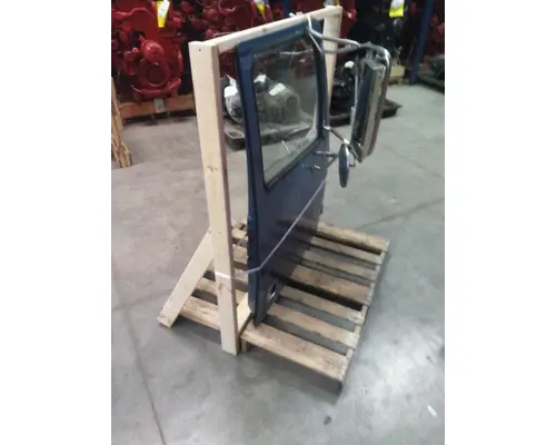 WESTERN STAR 4900EX DOOR ASSEMBLY, FRONT