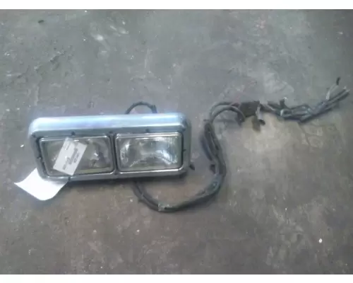 WESTERN STAR 4900EX HEADLAMP ASSEMBLY