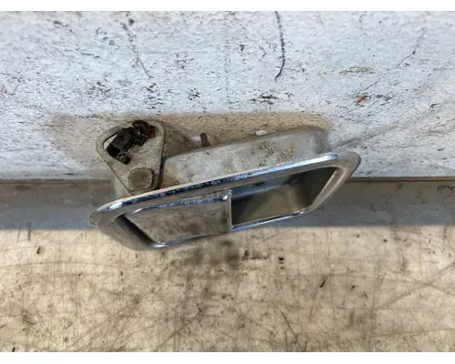 WESTERN STAR 4900E Door Handle