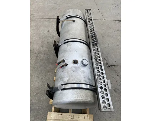 WESTERN STAR 4900E Fuel Tank