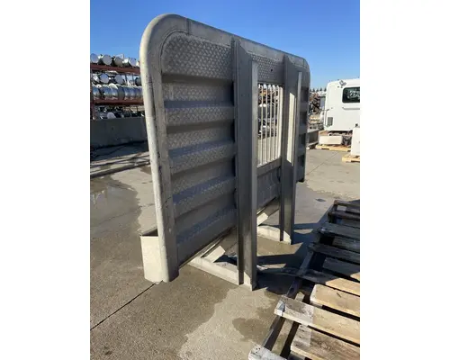 WESTERN STAR 4900E Headache Rack