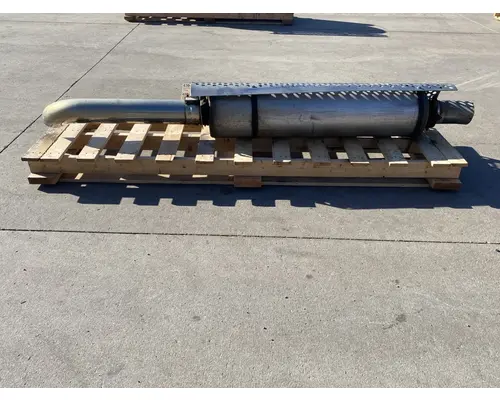 WESTERN STAR 4900E Muffler