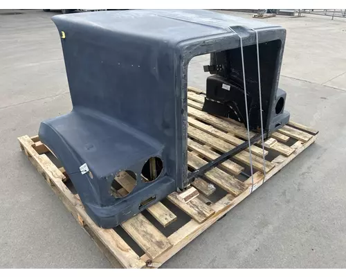 WESTERN STAR 4900FA Hood