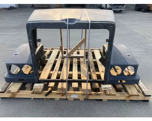 WESTERN STAR 4900FA Hood