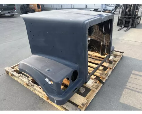 WESTERN STAR 4900FA Hood