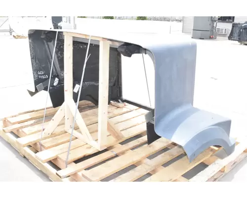 WESTERN STAR 4900FA Hood