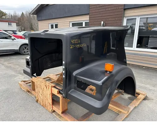 WESTERN STAR 4900FA Hood