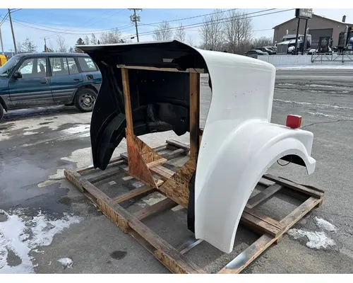 WESTERN STAR 4900FA Hood