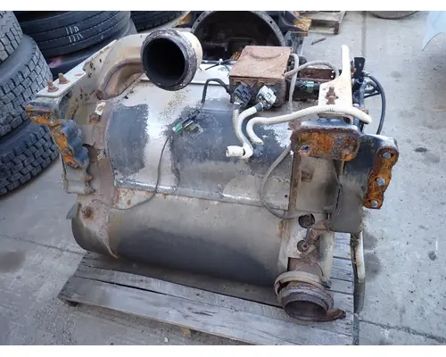 WESTERN STAR 4900SA DPF (Diesel Particulate Filter)