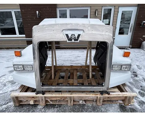 WESTERN STAR 4900SA Hood