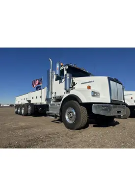 WESTERN STAR 4900SB Tri-Drive Cab and Chassis Rebuilders