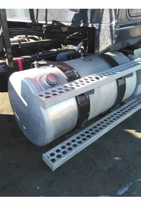 WESTERN STAR 4900SBA FUEL TANK