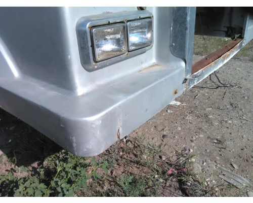 WESTERN STAR 4900SBA HOOD