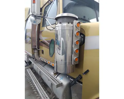 WESTERN STAR 4900 AIR CLEANER