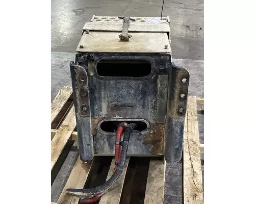WESTERN STAR 4900 Battery Box