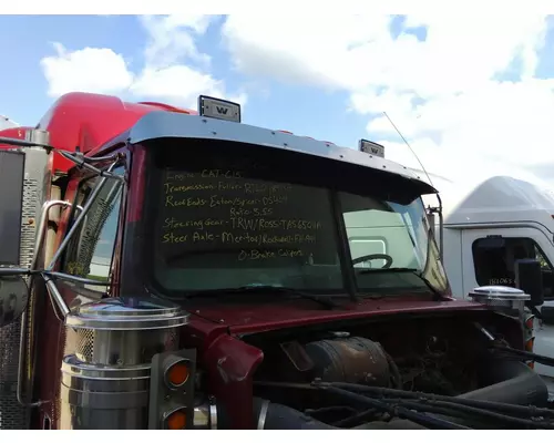 WESTERN STAR 4900 CAB CLIP