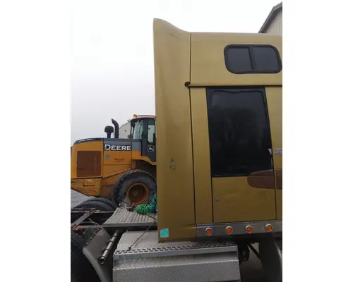 WESTERN STAR 4900 CAB EXTENSION