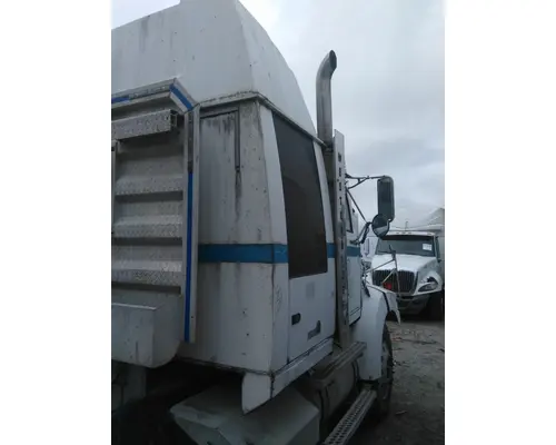 WESTERN STAR 4900 CAB