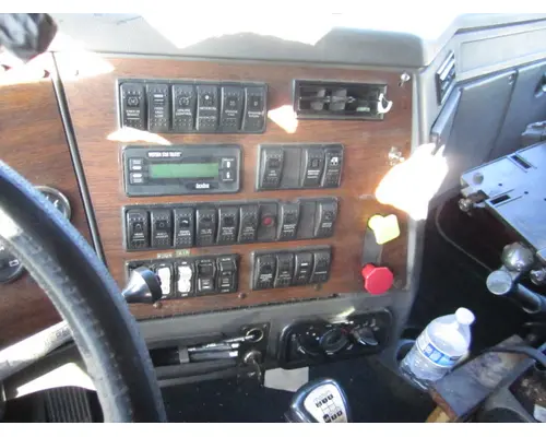 WESTERN STAR 4900 CAB
