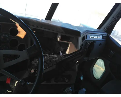 WESTERN STAR 4900 CAB