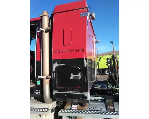 WESTERN STAR 4900 CAB