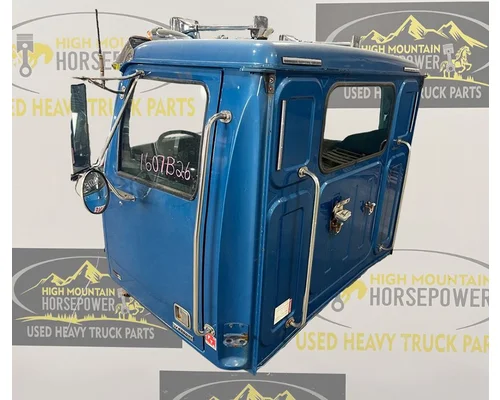 WESTERN STAR 4900 Cab