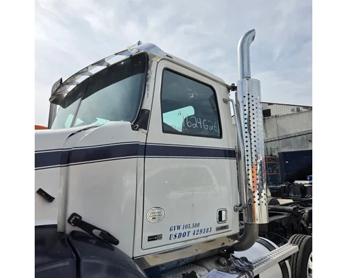 WESTERN STAR 4900 Cab