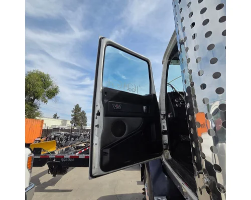 WESTERN STAR 4900 Cab