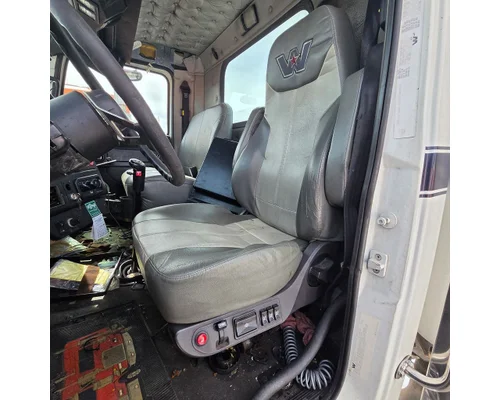 WESTERN STAR 4900 Cab