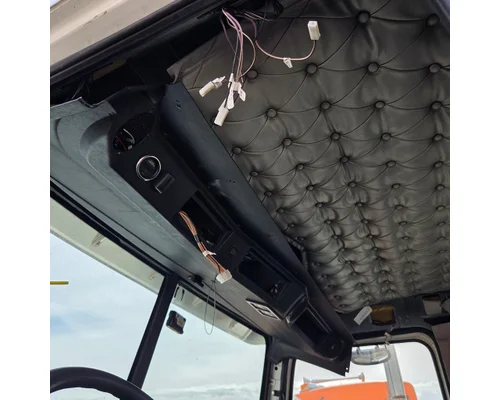 WESTERN STAR 4900 Cab
