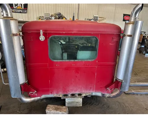 WESTERN STAR 4900 Cab