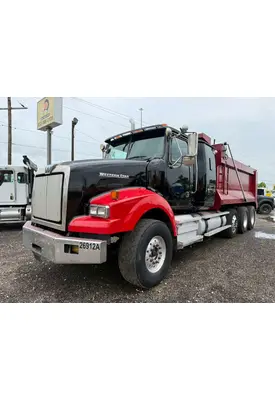 WESTERN STAR 4900 Complete Vehicle
