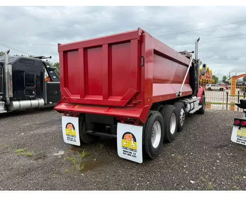 WESTERN STAR 4900 Complete Vehicle