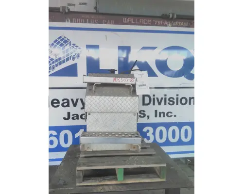 WESTERN STAR 4900 DEF TANK