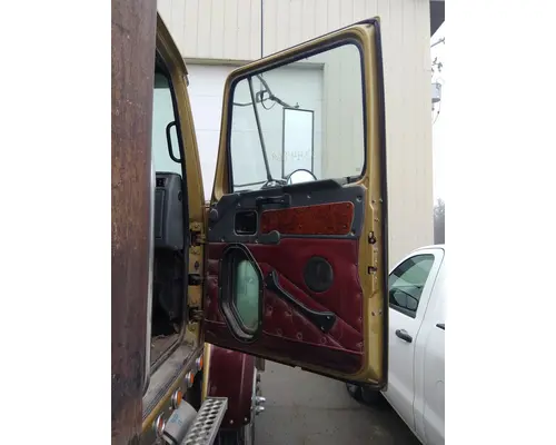 WESTERN STAR 4900 DOOR ASSEMBLY, FRONT