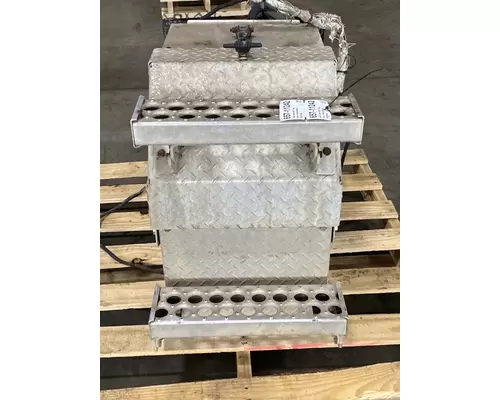 WESTERN STAR 4900 DPF (Diesel Particulate Filter)
