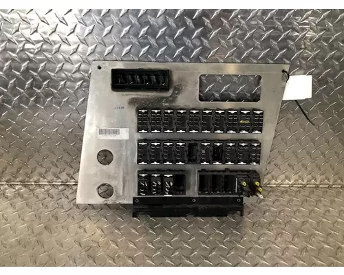 WESTERN STAR 4900 Dash  Console Switch