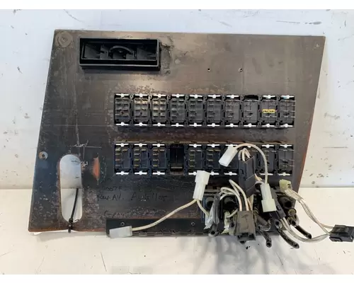 WESTERN STAR 4900 Dash  Console Switch